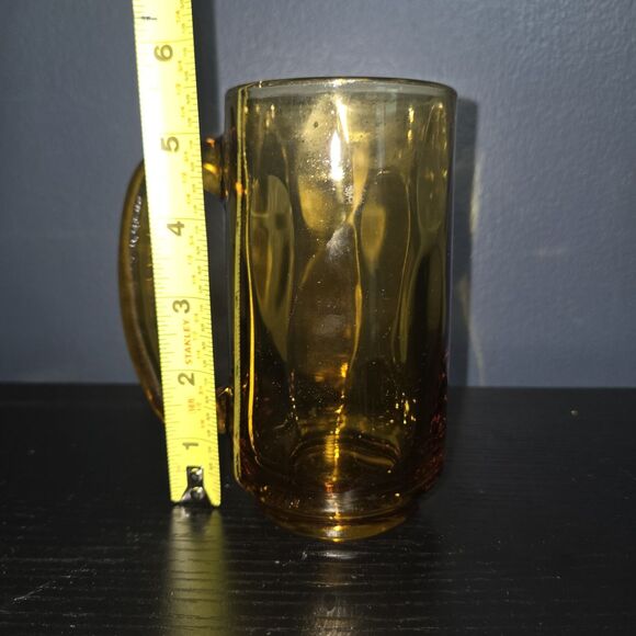 Vintage Amber Glass Coffee Mug 3D Design - Picture 5 of 6